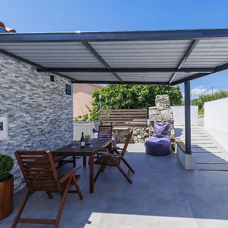 Tatiana By Interhome * Rabac