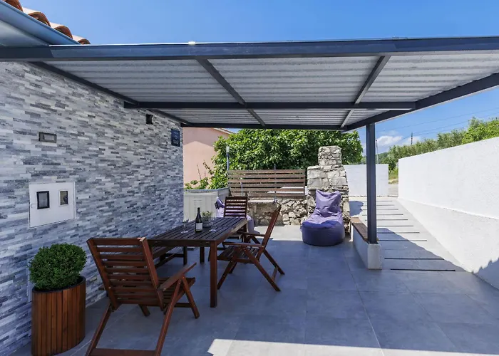 Tatiana By Interhome * Rabac